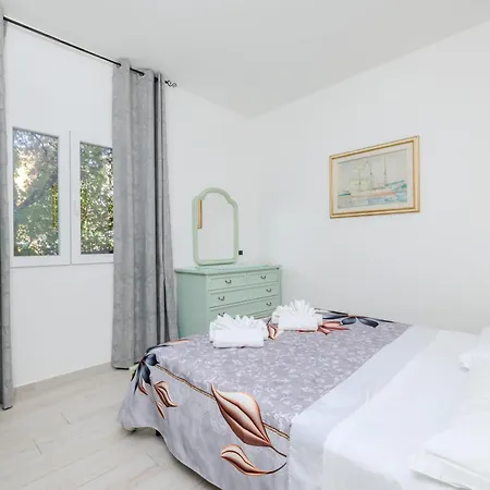 Maristella Apartment